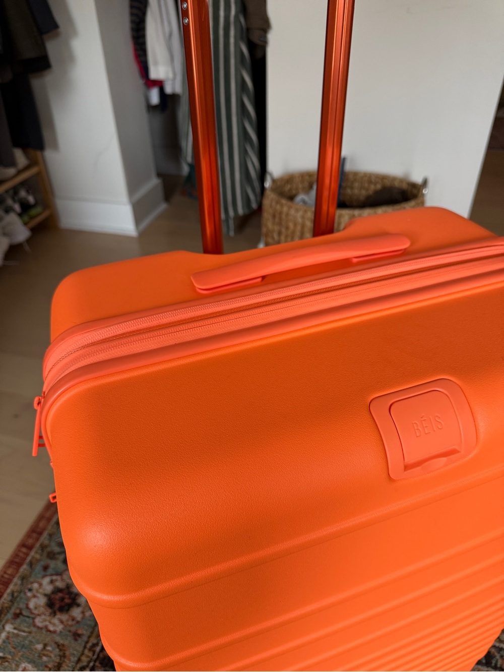 beis large ‘29 roller in creamsicle with beis cover - Picture 4 of 6